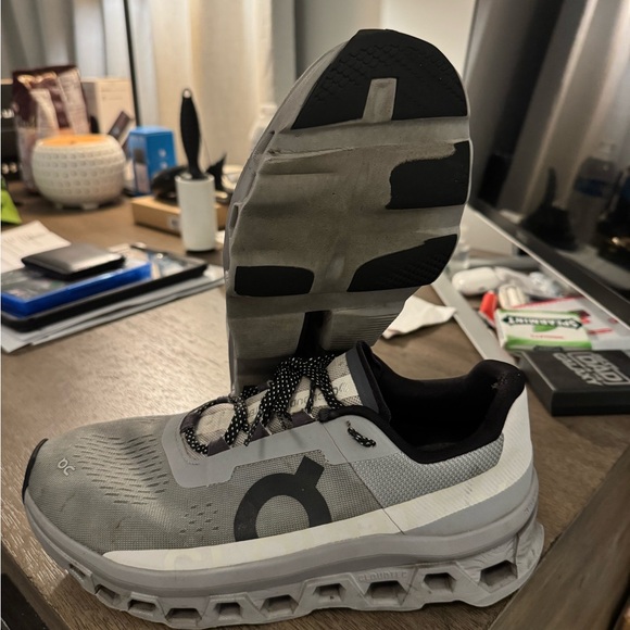 On Running Other - On Cloud Running Cloudmonster Sneakers - Men’s size 10 - Grey and White